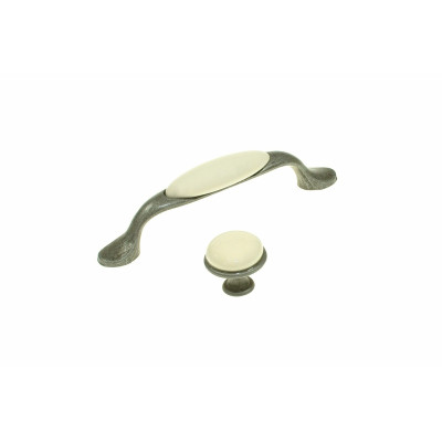 G31-P19.096.011.MLK0-A / Uchwyt porcelanowy