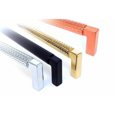 R-15191.320.23 / Uchwyt meblowy