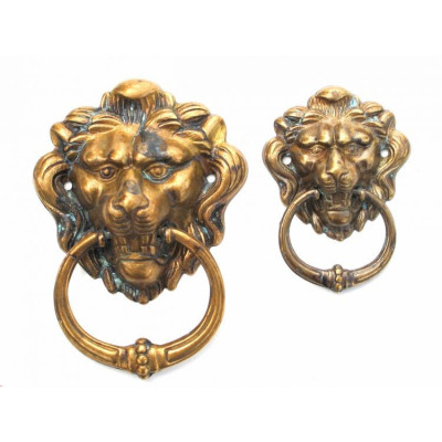 Uchwyt meblowy mosiężny, kołatka lew