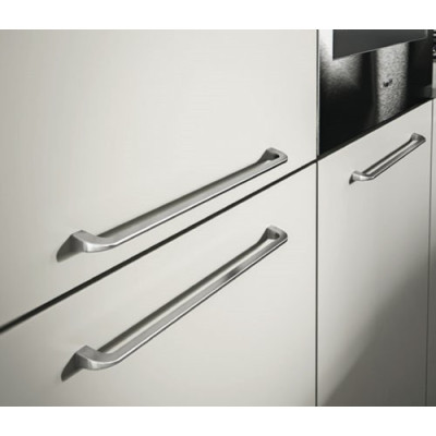 R-15243.320.36 / Uchwyt meblowy