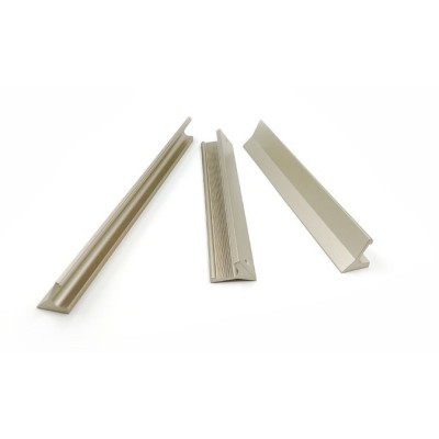 R-2G257.240.91 / Uchwyt meblowy