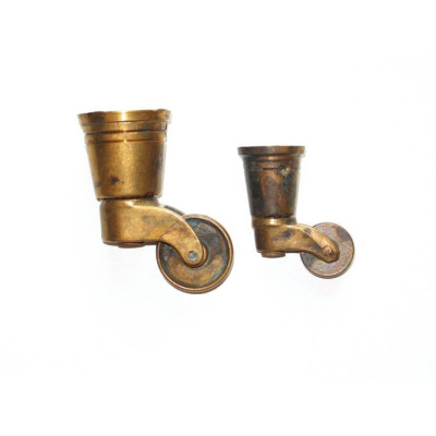 Mosiężne kółko obrotowe