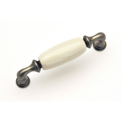 POR-15136.96.19.GŁ / Uchwyt porcelanowy