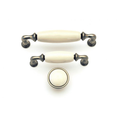 POR-15136.96.19.GŁ / Uchwyt porcelanowy