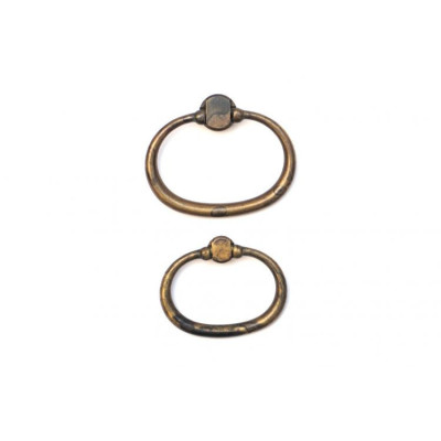 OM 127B / Uchwyt mosiężny