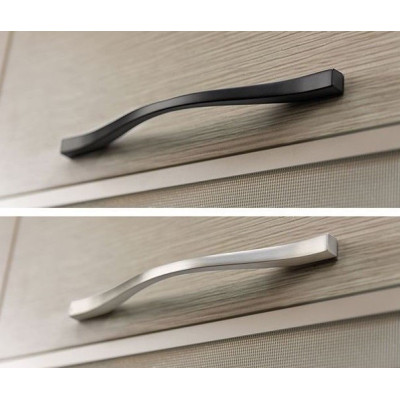 R-6821.40/ Uchwyt meblowy